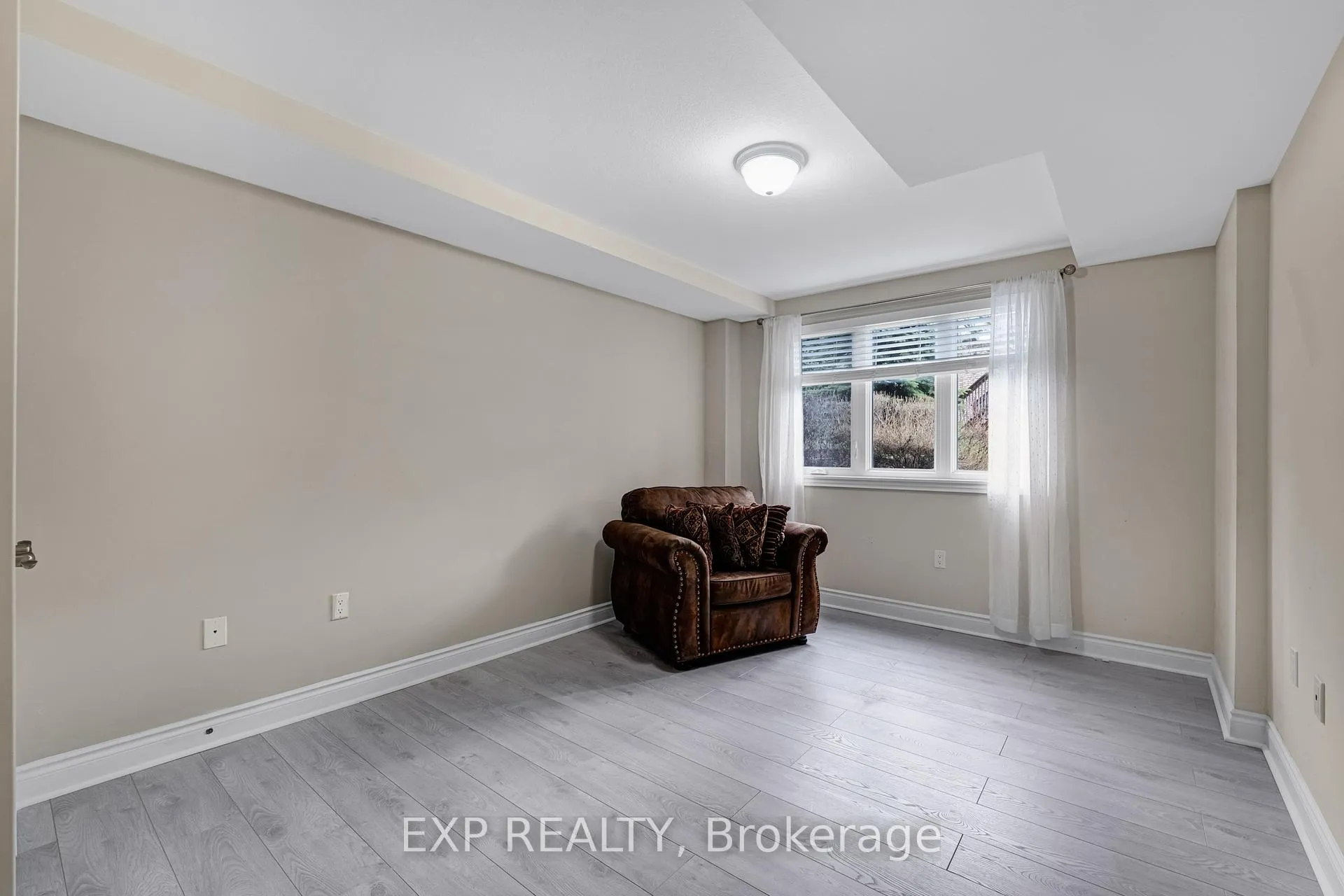 Photo 23 of 21 Upper Highland, New Tecumseth, Alliston — HOMEH