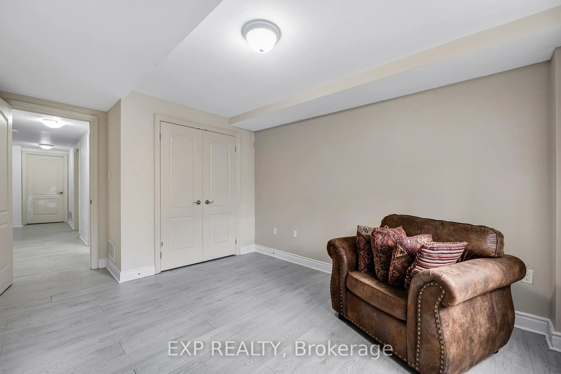Photo 24 of 21 Upper Highland, New Tecumseth, Alliston — HOMEH