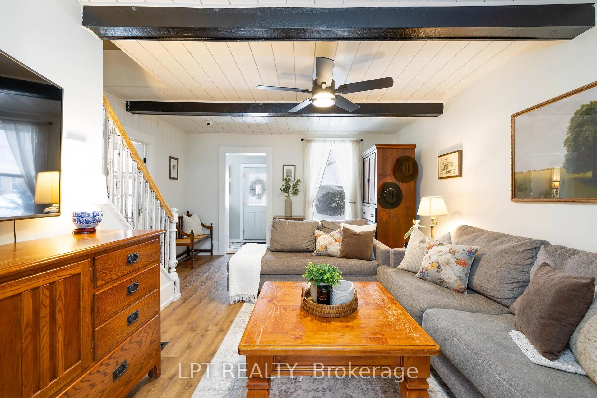 Photo 5 of 408 Main Street E, Shelburne — HOMEH