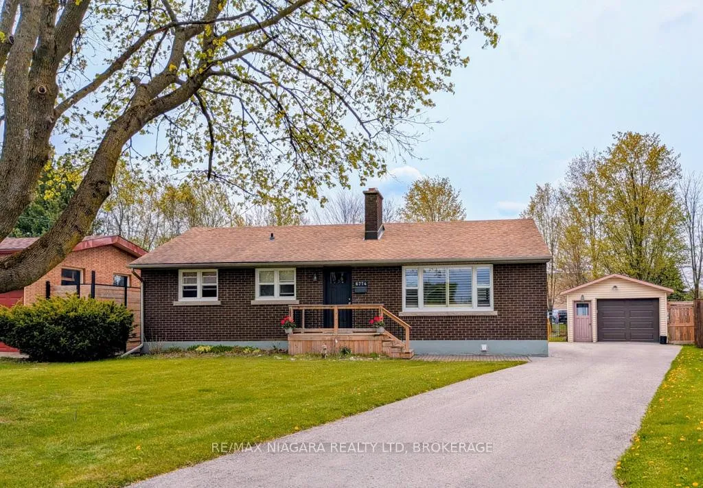 Photo 1 of 6774 Glendoone Street, Niagara Falls, Stamford — HOMEH