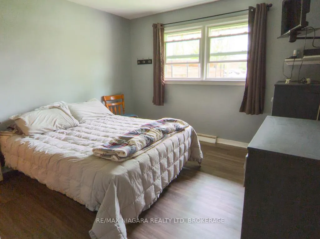 Photo 11 of 6774 Glendoone Street, Niagara Falls, Stamford — HOMEH