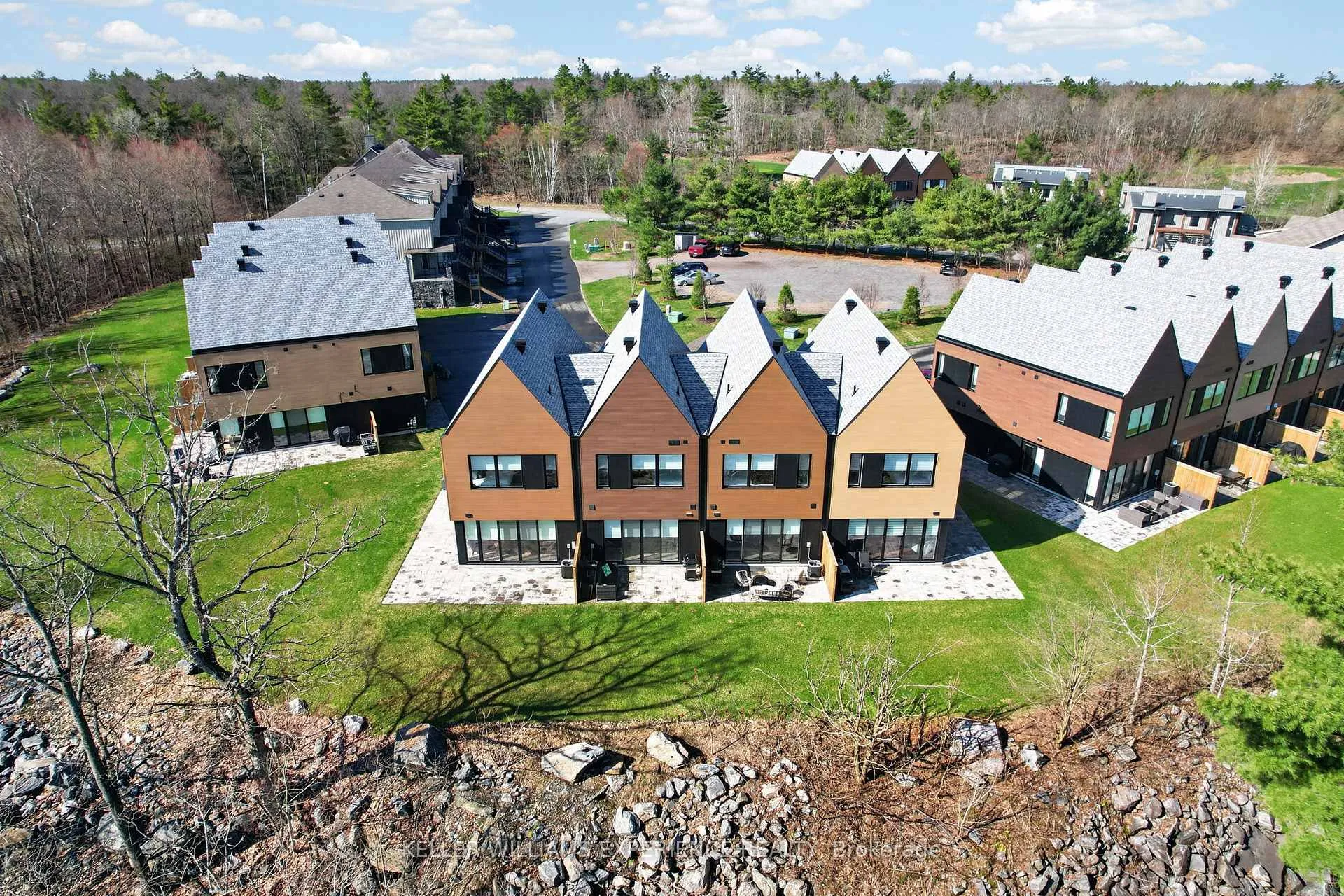 Photo 21 of 31 Rockmount Crescent, Gravenhurst, Muskoka (S) — HOMEH