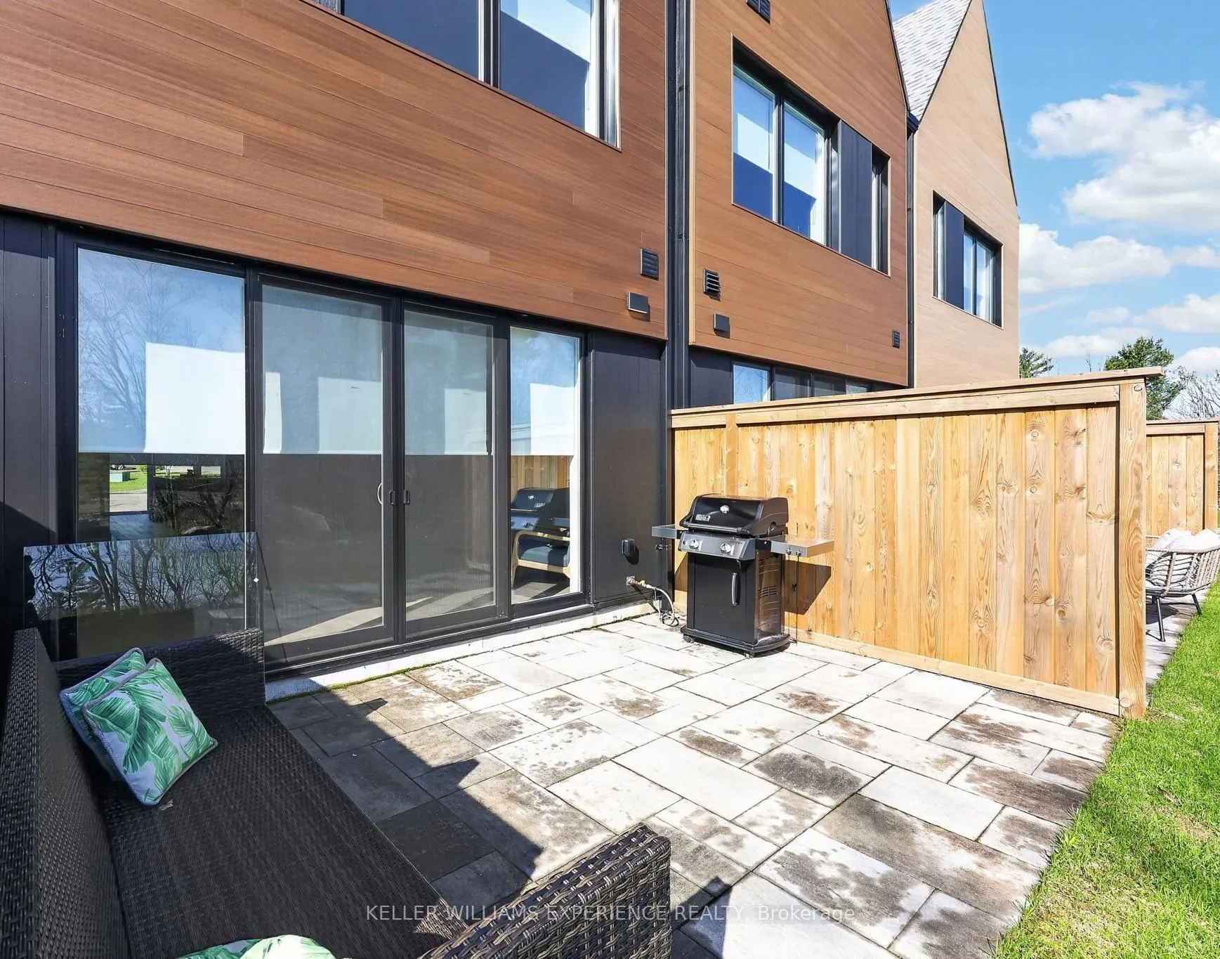Photo 23 of 31 Rockmount Crescent, Gravenhurst, Muskoka (S) — HOMEH