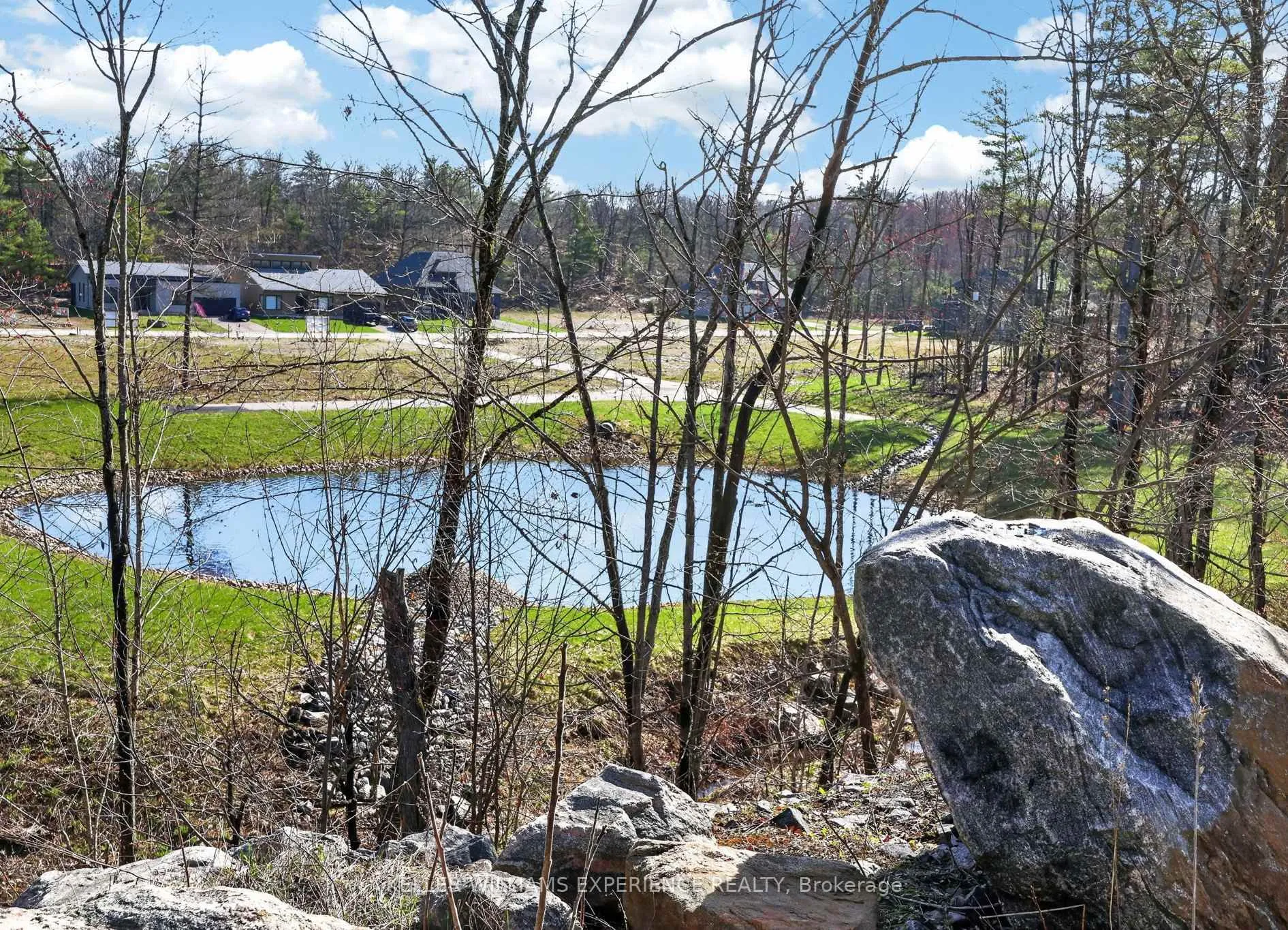 Photo 25 of 31 Rockmount Crescent, Gravenhurst, Muskoka (S) — HOMEH