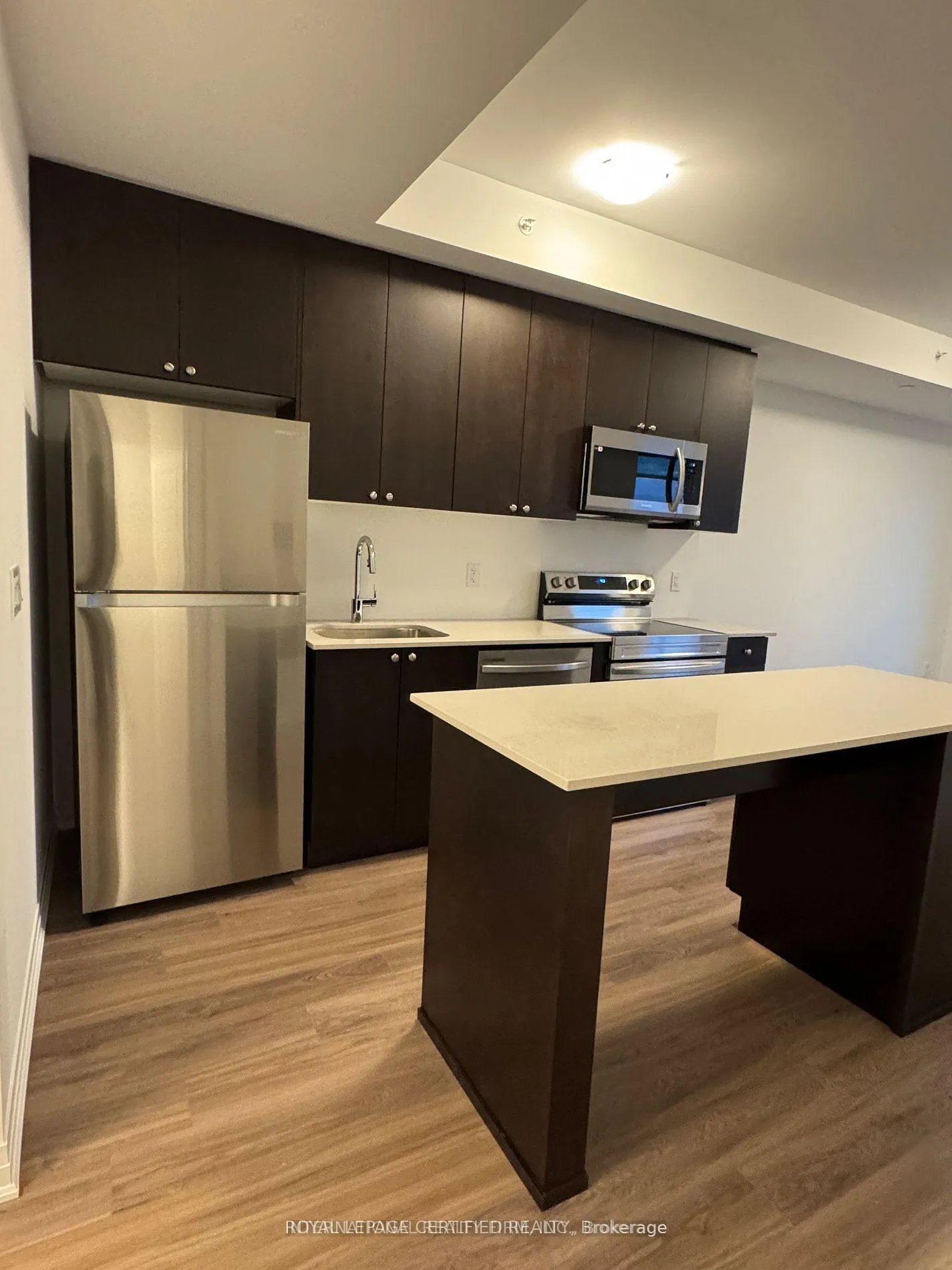 Photo 6 of Unit 503, 480 Gordon Krantz Avenue, Milton, Walker — HOMEH