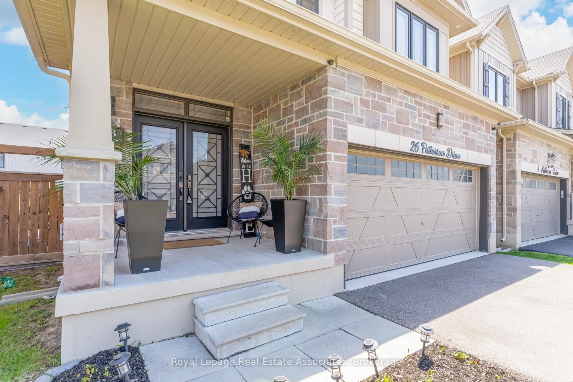 Photo 3 of 26 Patterson Drive, Haldimand — HOMEH