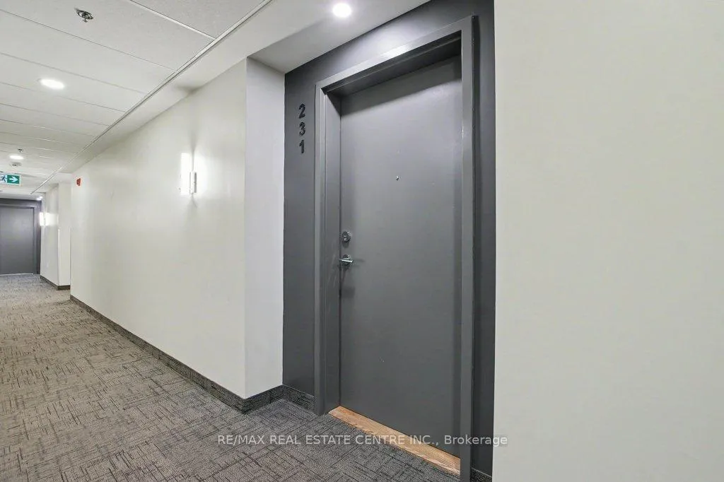 Photo 5 of Unit 231, 110 Fergus Avenue, Kitchener, Stanley Park — HOMEH