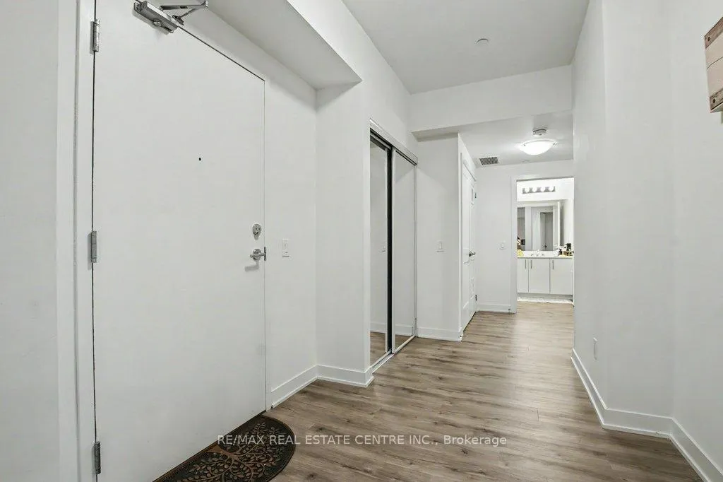 Photo 6 of Unit 231, 110 Fergus Avenue, Kitchener, Stanley Park — HOMEH