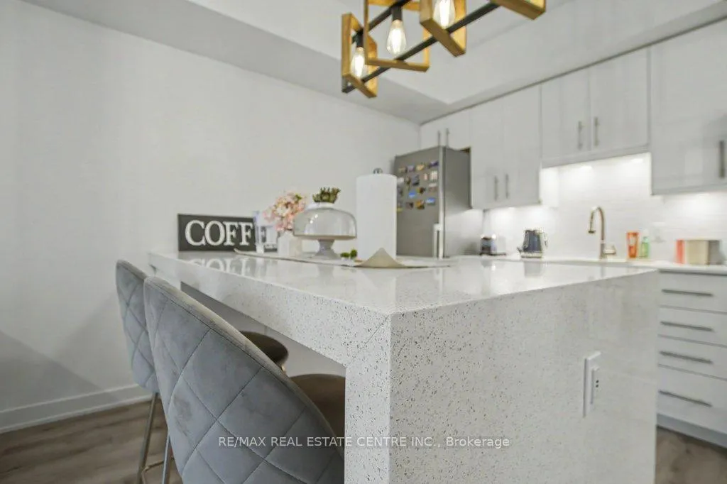 Photo 14 of Unit 231, 110 Fergus Avenue, Kitchener, Stanley Park — HOMEH