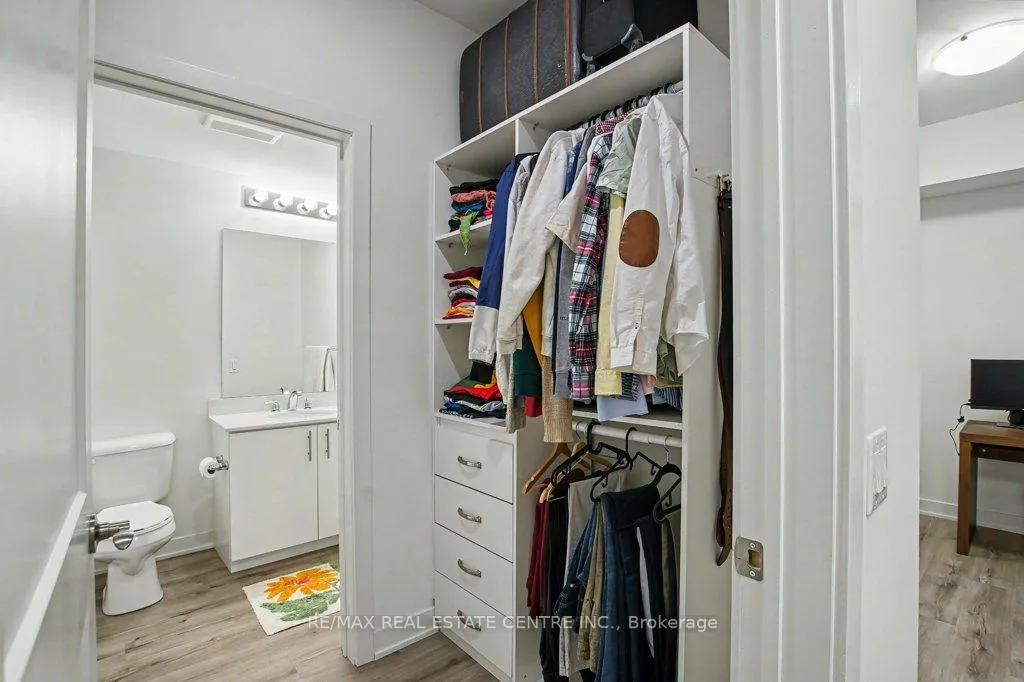 Photo 19 of Unit 231, 110 Fergus Avenue, Kitchener, Stanley Park — HOMEH