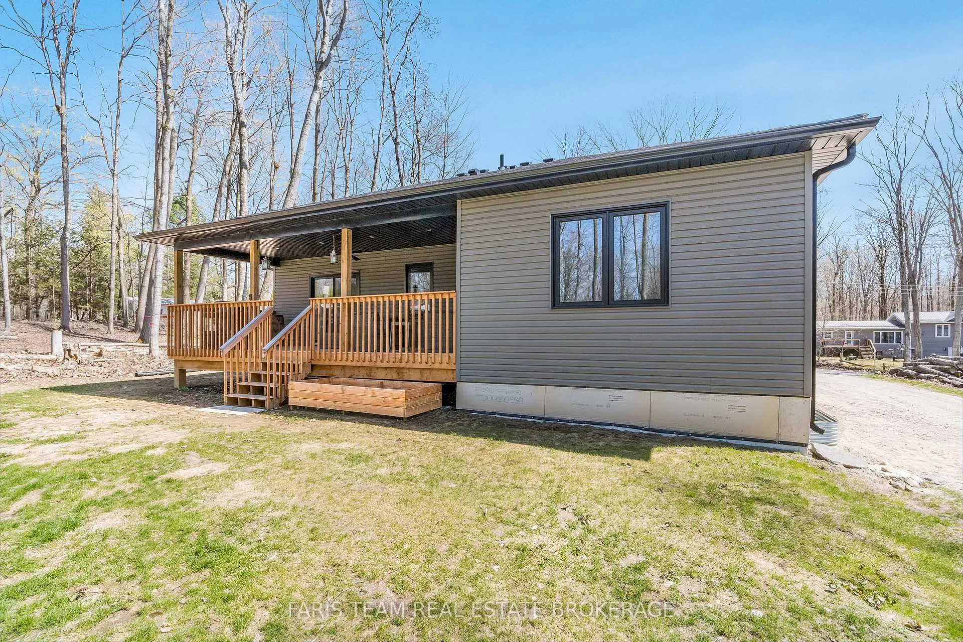 Photo 35 of 6 Fairlawn Grove, Tiny, Rural Tiny — HOMEH