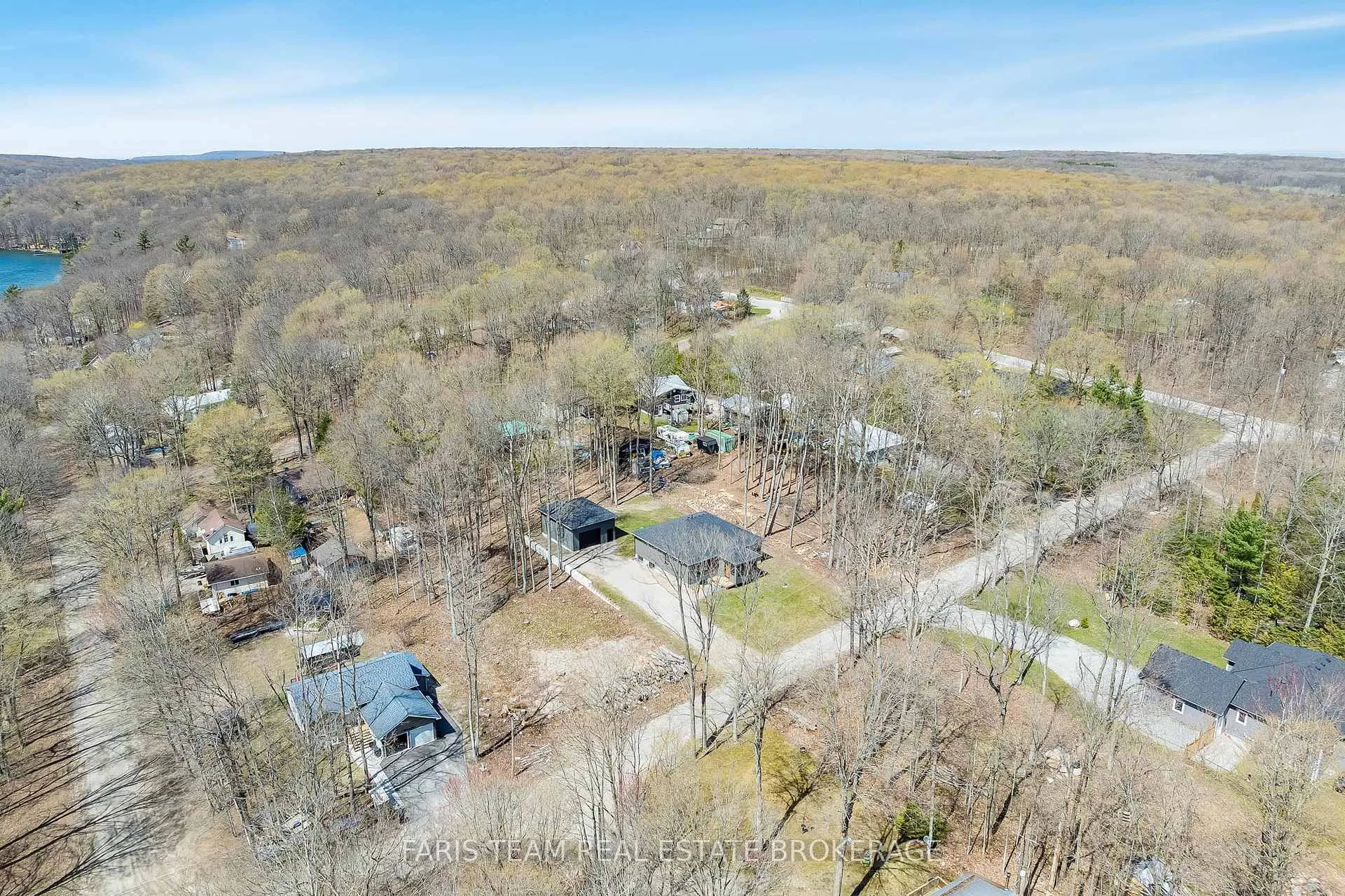 Photo 41 of 6 Fairlawn Grove, Tiny, Rural Tiny — HOMEH