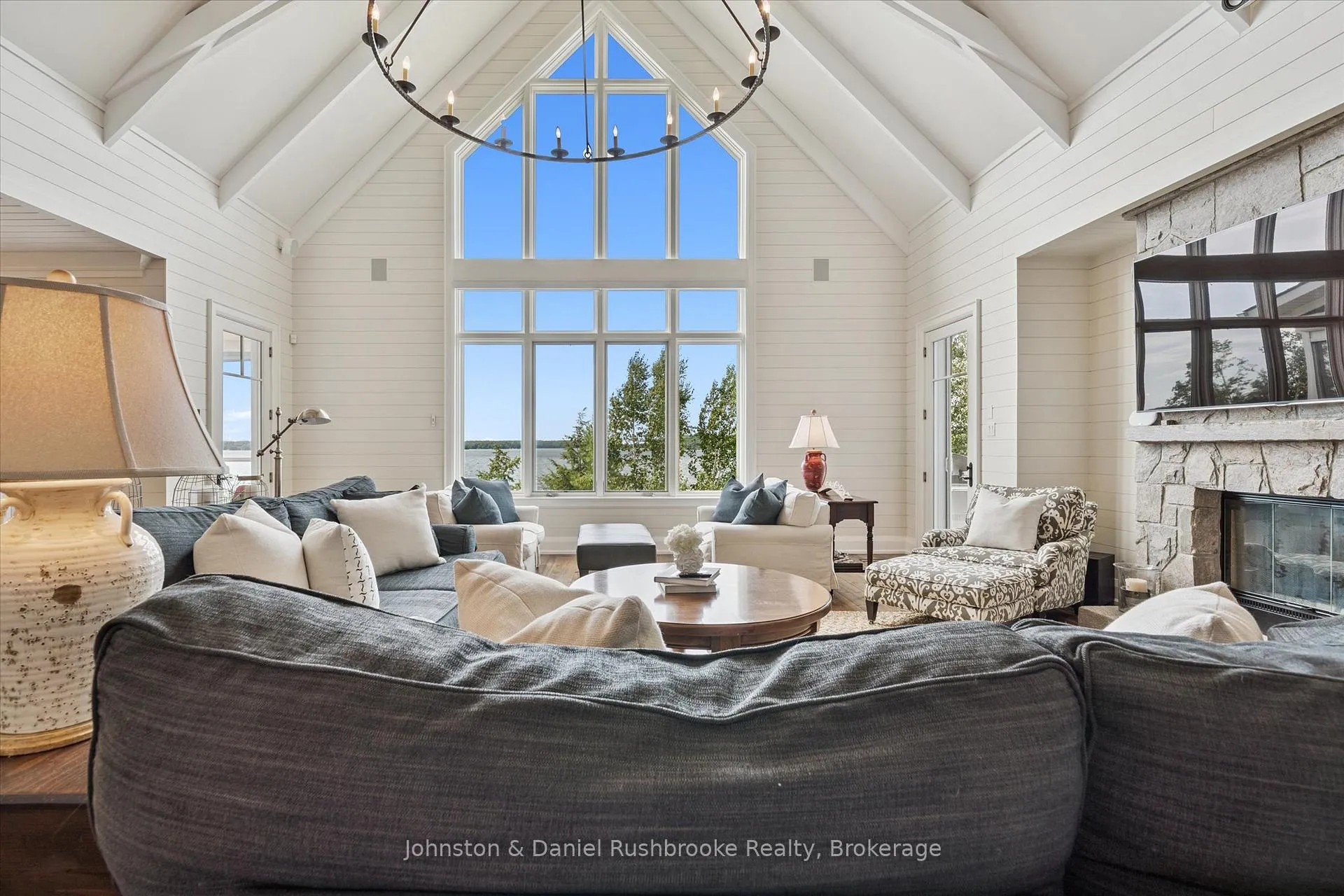Photo 9 of 2-1350 Stephens Bay Road, Bracebridge, Muskoka (N) — HOMEH