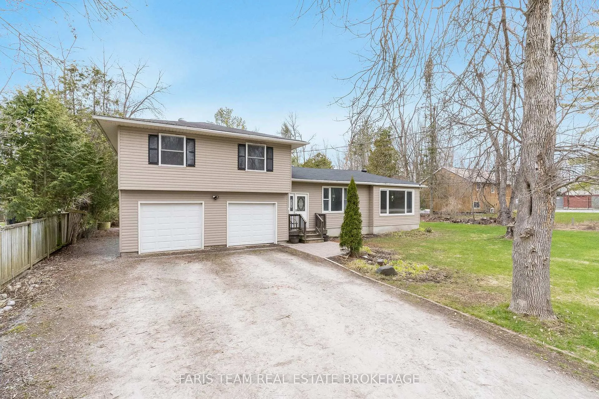 Photo 1 of 3554 Peter Street, Ramara, Rural Ramara — HOMEH