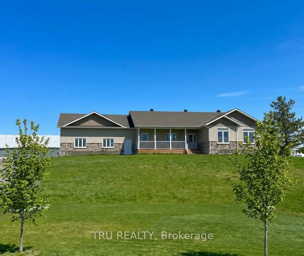 Photo 2 of Unit Unit A, 3654 Twin Elms Road, Ottawa, South of Fallowfield Road — HOMEH