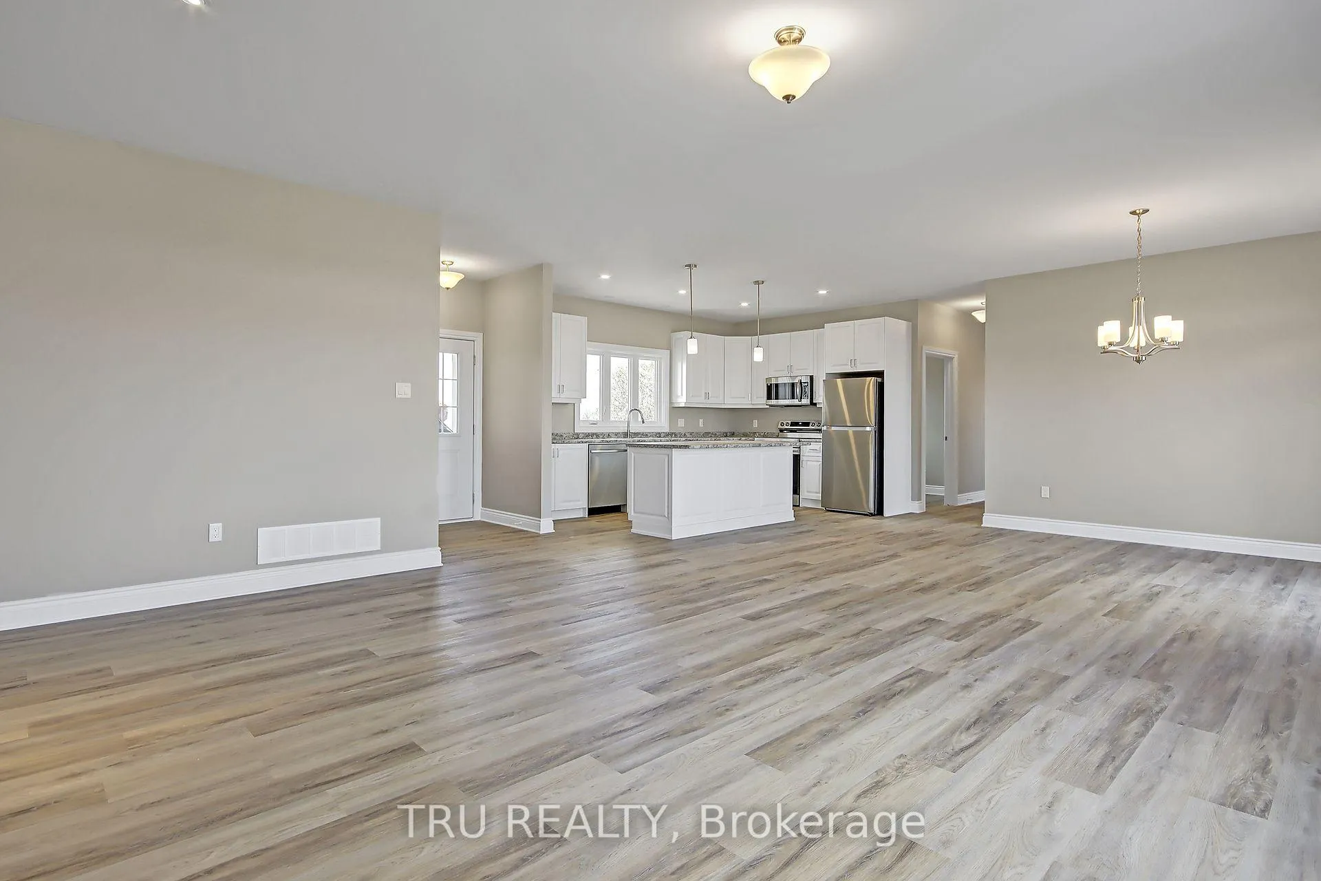 Photo 10 of Unit Unit A, 3654 Twin Elms Road, Ottawa, South of Fallowfield Road — HOMEH