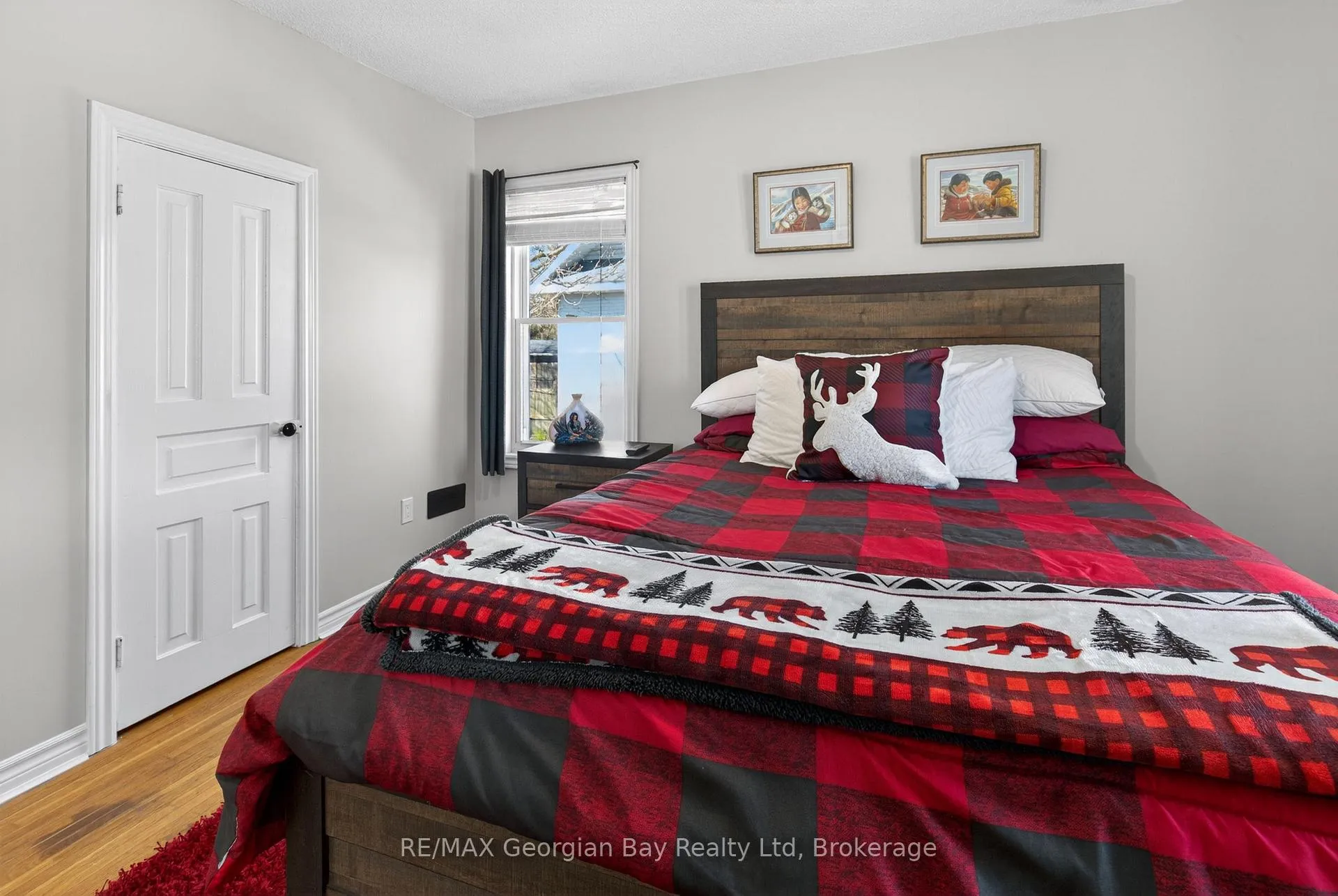 Photo 19 of 641 Bay Street, Midland — HOMEH