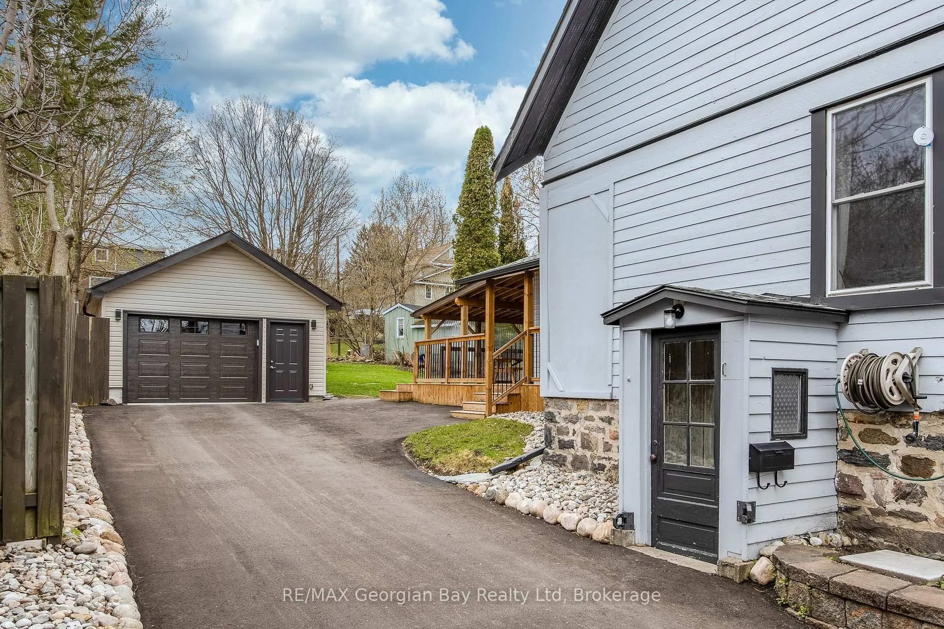 Photo 30 of 641 Bay Street, Midland — HOMEH