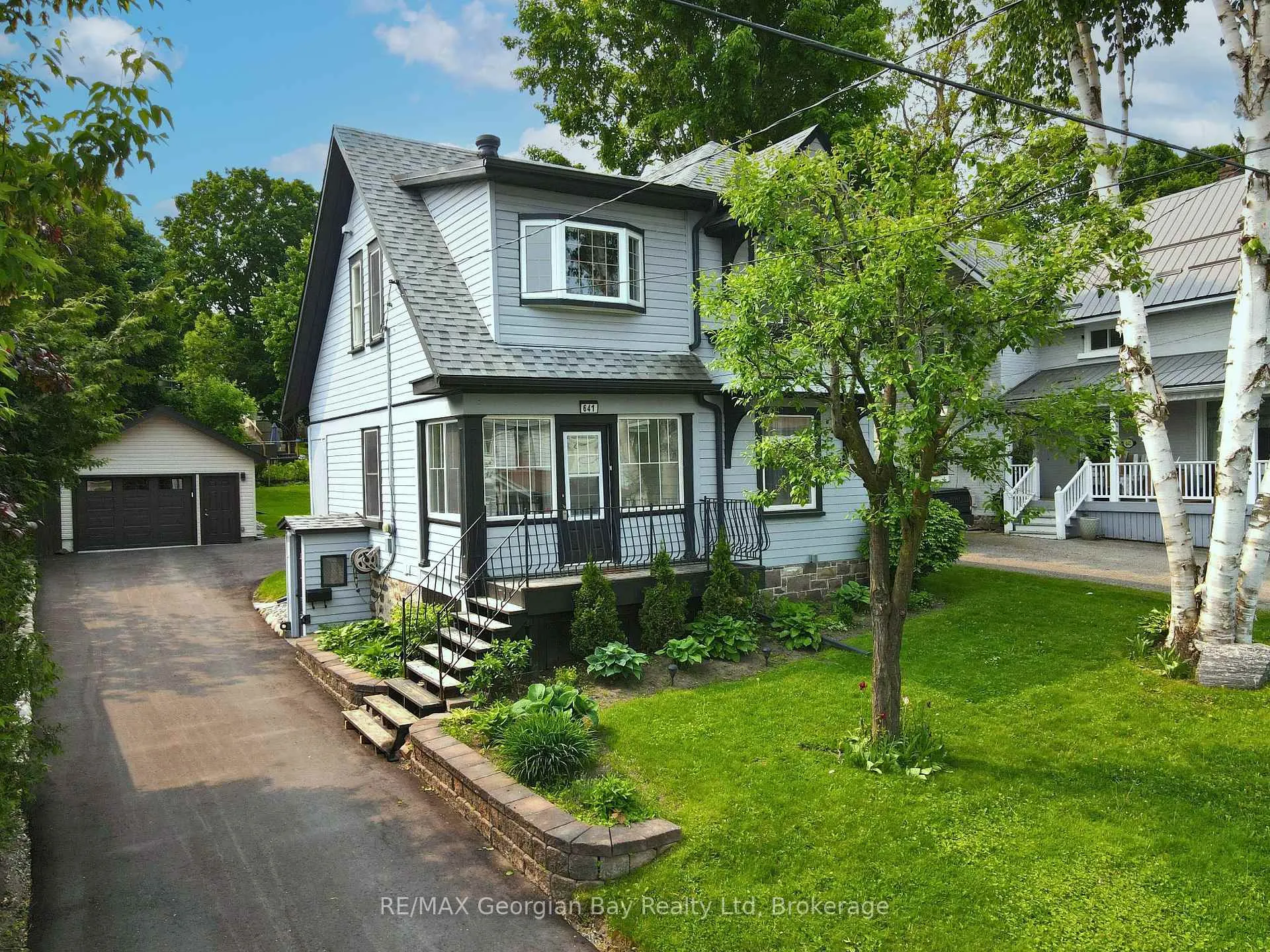 Photo 32 of 641 Bay Street, Midland — HOMEH