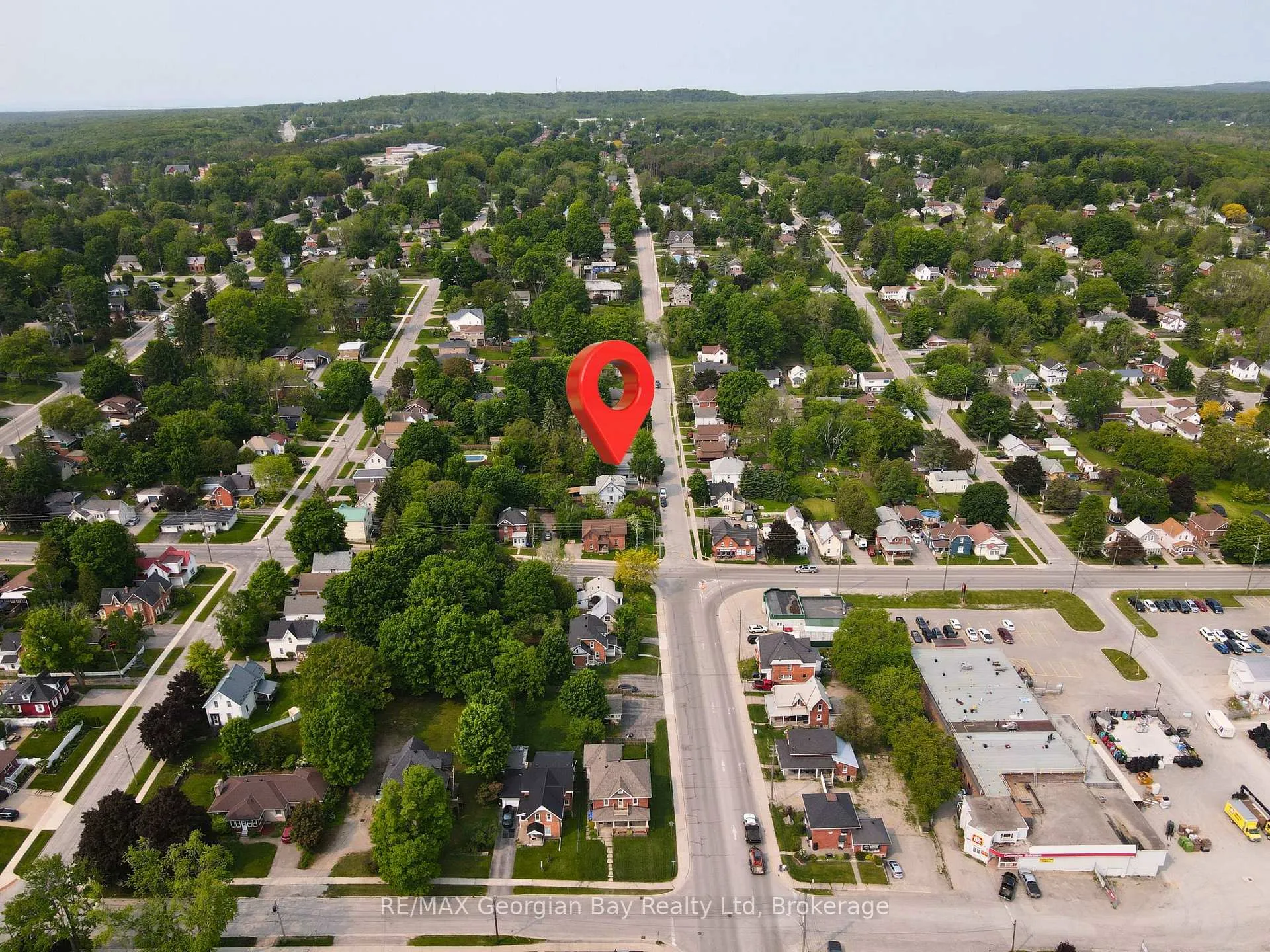 Photo 36 of 641 Bay Street, Midland — HOMEH