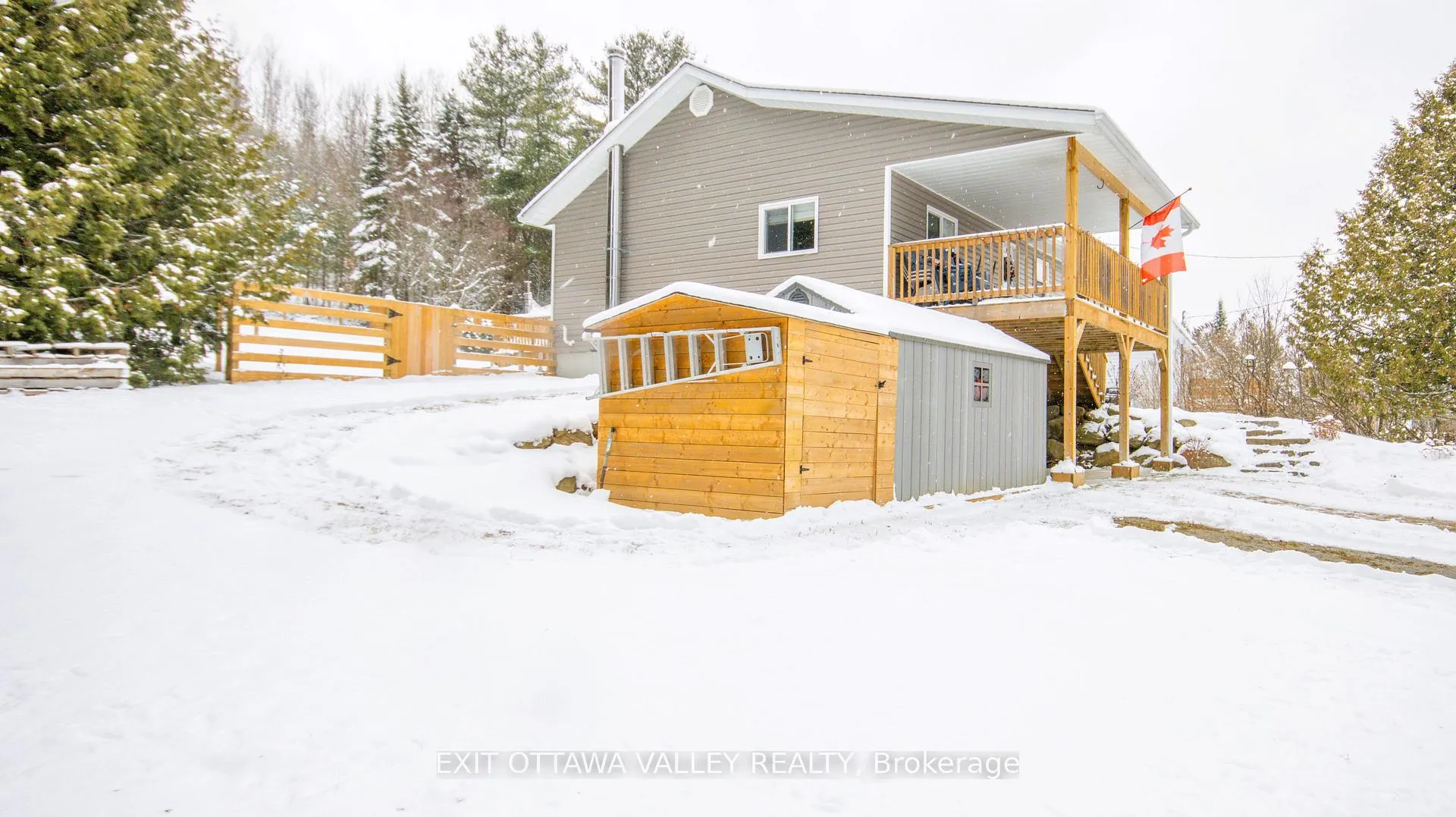 Photo 3 of 39090 Combermere Road, Madawaska Valley, Madawaska Valley — HOMEH