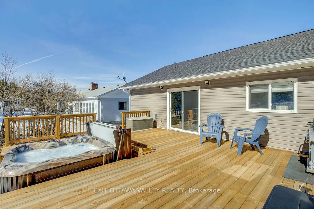 Photo 26 of 39090 Combermere Road, Madawaska Valley, Madawaska Valley — HOMEH