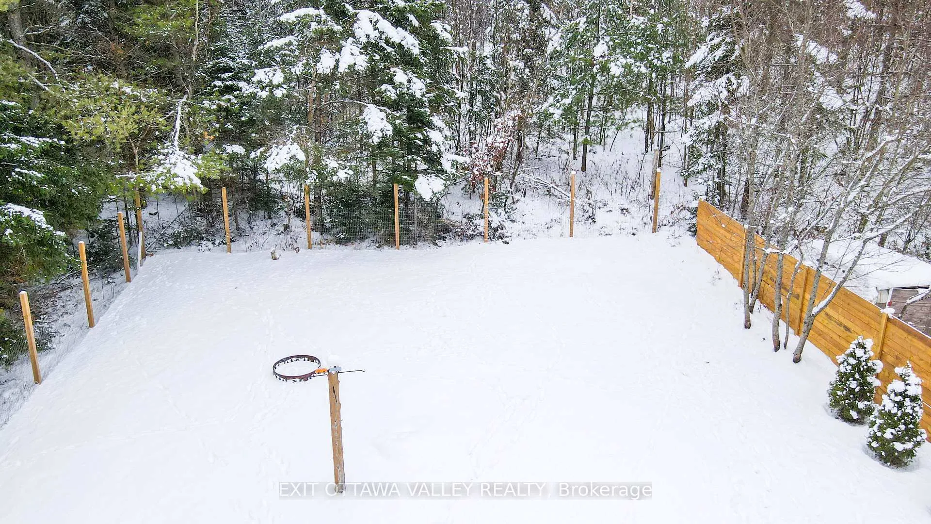 Photo 37 of 39090 Combermere Road, Madawaska Valley, Madawaska Valley — HOMEH