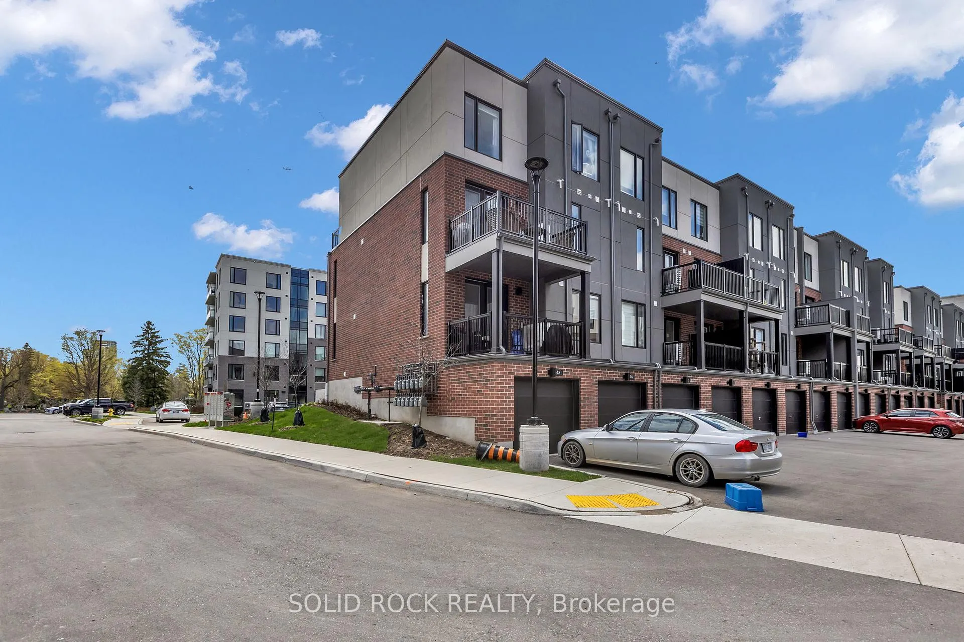 Photo 2 of Unit 43, 99 Roger Street, Waterloo, Uptown Waterloo — HOMEH