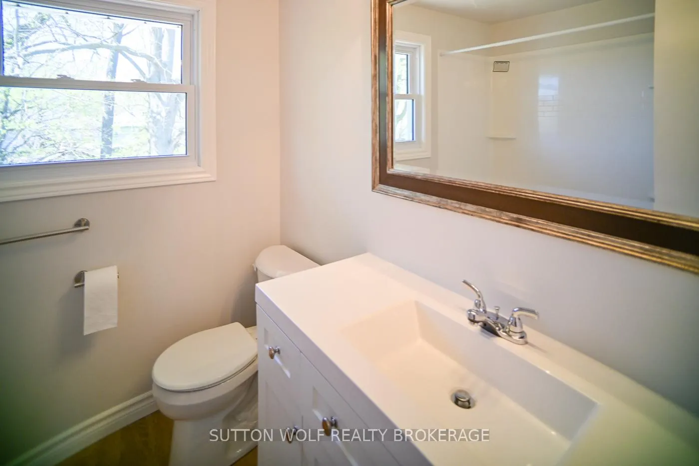 Photo 9 of 190 Southfield Drive, Strathroy-Caradoc, SW — HOMEH