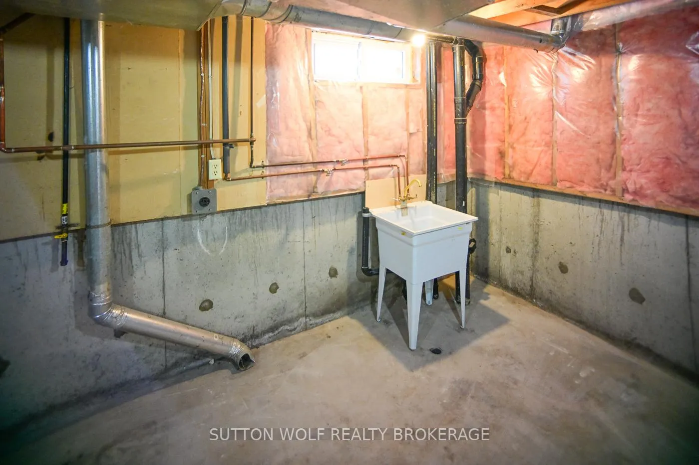 Photo 15 of 190 Southfield Drive, Strathroy-Caradoc, SW — HOMEH