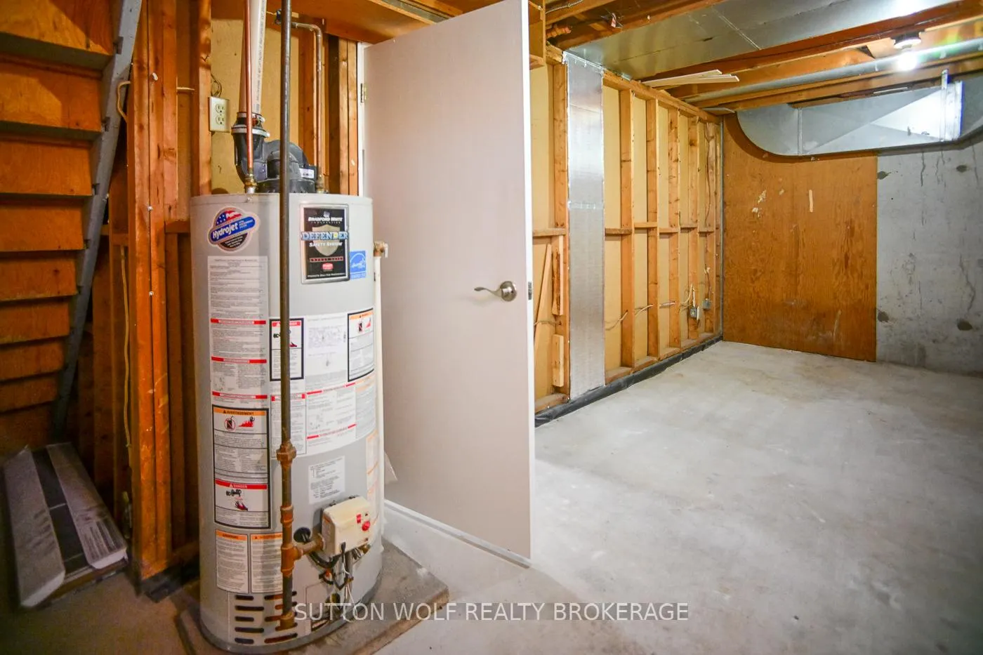 Photo 17 of 190 Southfield Drive, Strathroy-Caradoc, SW — HOMEH