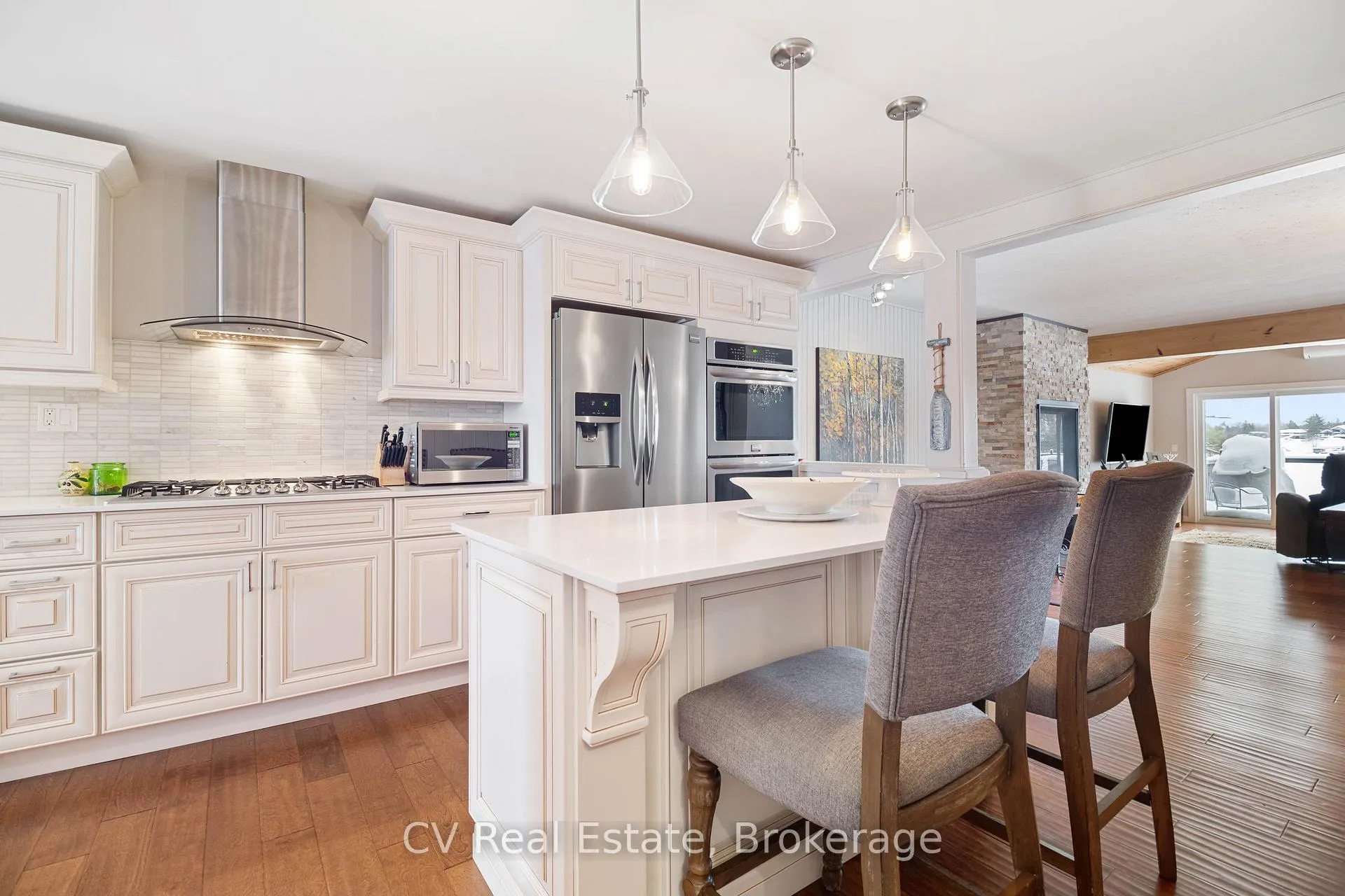 Photo 13 of 1166 Parkers Point Road, Gravenhurst, Muskoka (S) — HOMEH