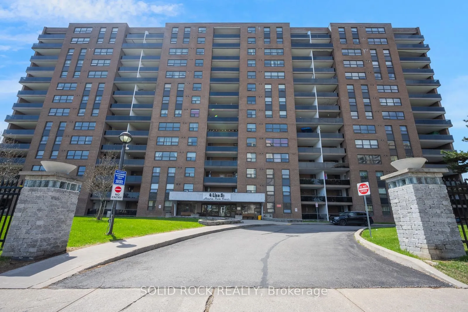 Photo 1 of Unit 610, 4 Lisa Street, Brampton, Queen Street Corridor — HOMEH