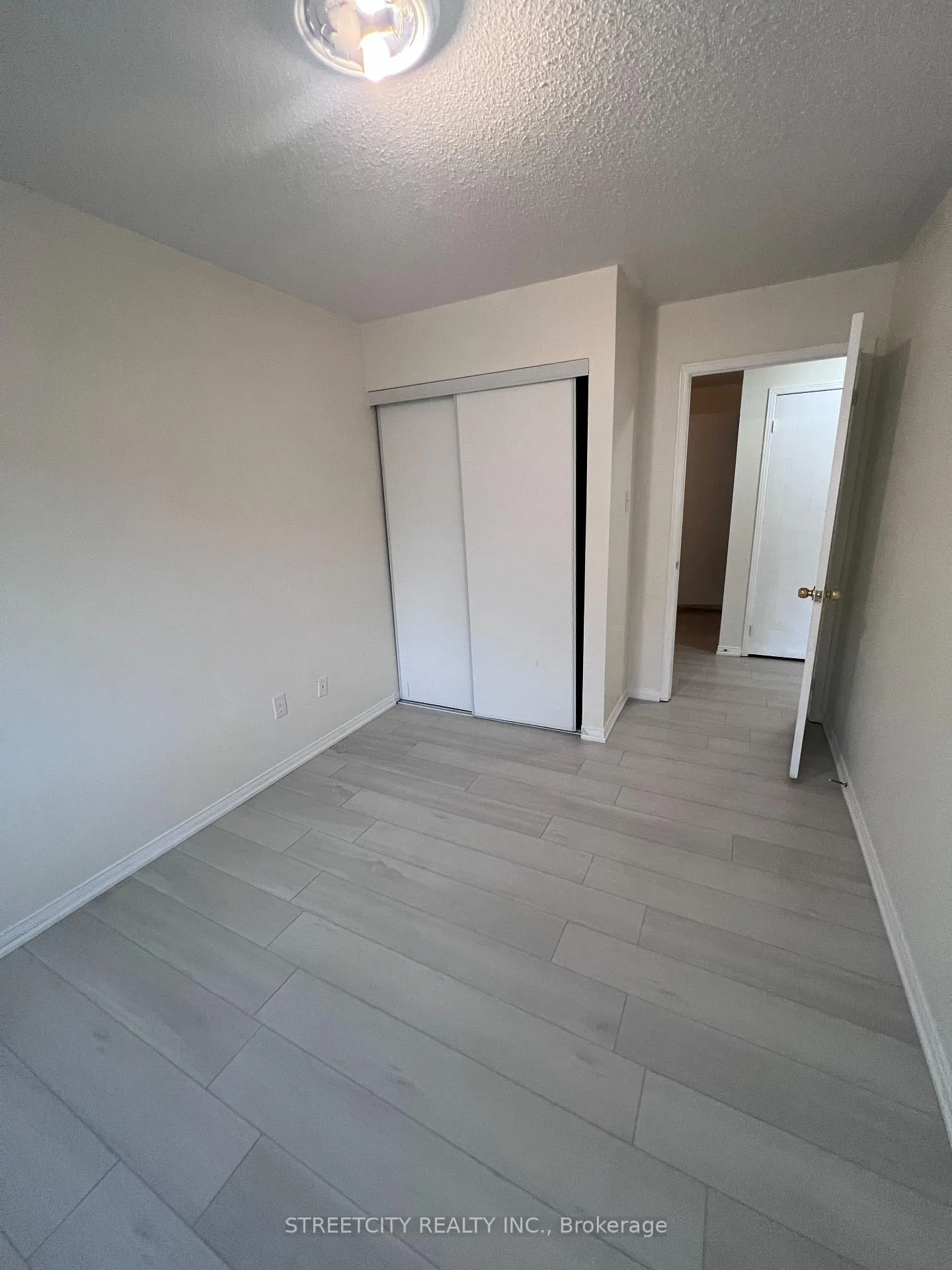 Photo 21 of Unit 329, 4975 Southampton Drive, Mississauga, Churchill Meadows — HOMEH