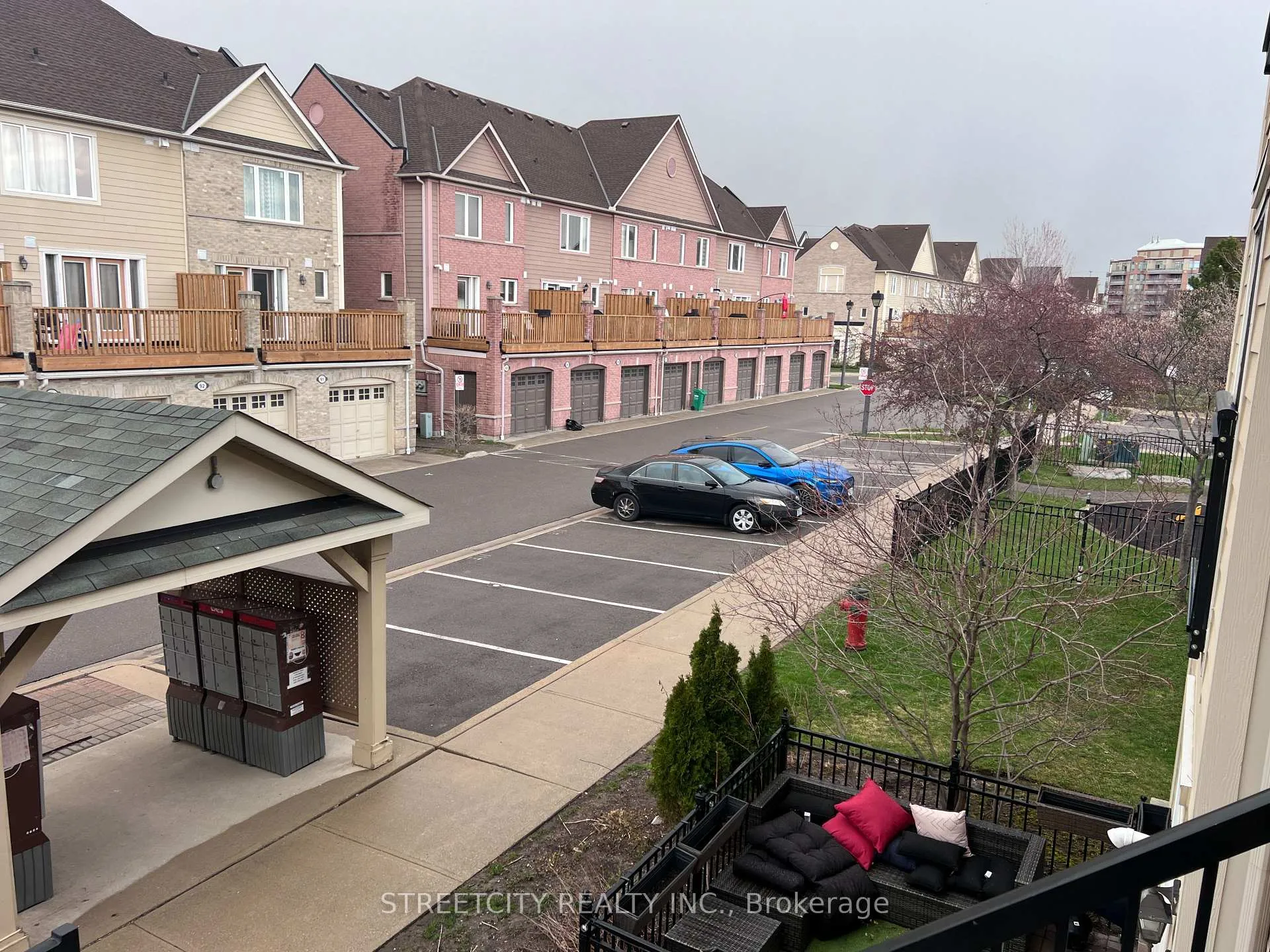 Photo 23 of Unit 329, 4975 Southampton Drive, Mississauga, Churchill Meadows — HOMEH