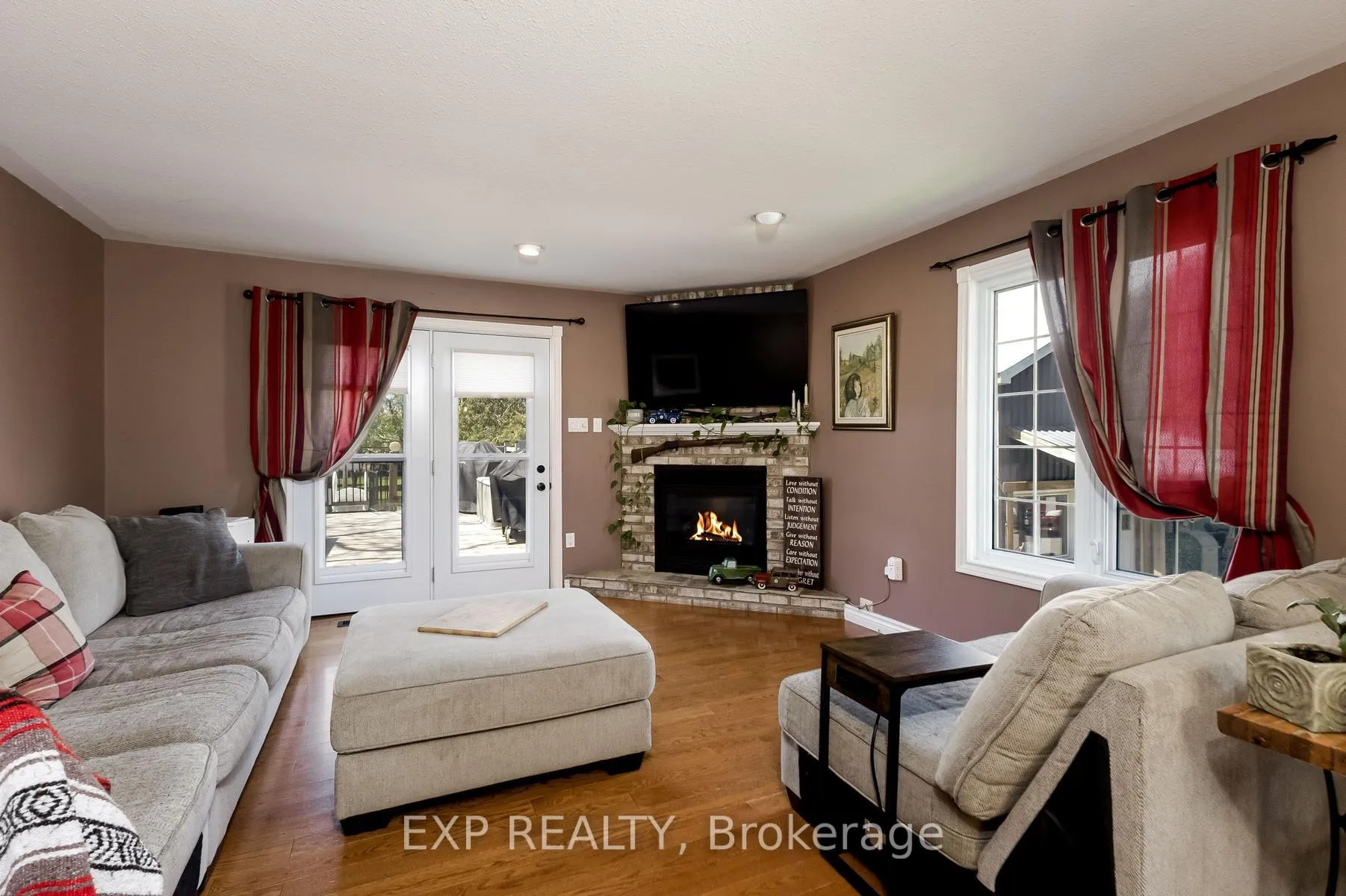 Photo 10 of 9127 Hacienda Road, Malahide, Rural Malahide — HOMEH
