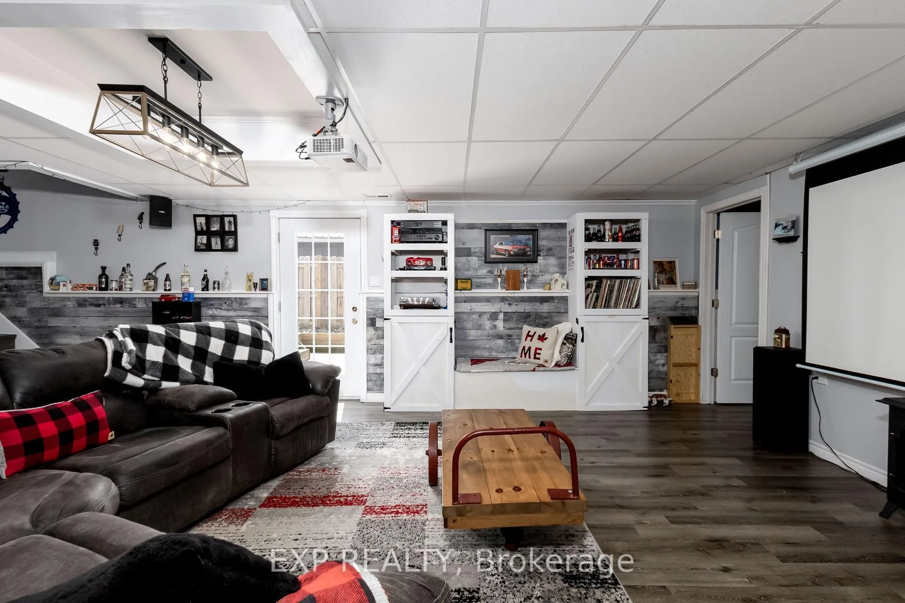 Photo 21 of 9127 Hacienda Road, Malahide, Rural Malahide — HOMEH