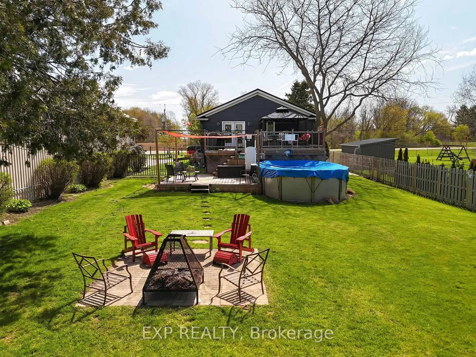 Photo 40 of 9127 Hacienda Road, Malahide, Rural Malahide — HOMEH