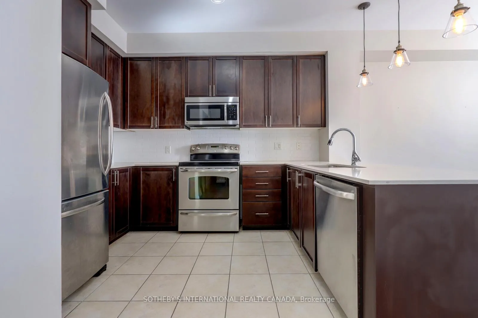 Photo 6 of Unit 78, 165 Hampshire Way, Milton, Dempsey — HOMEH