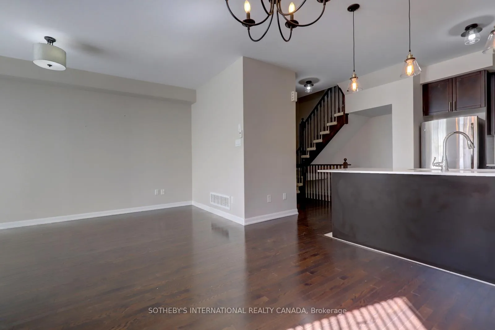 Photo 11 of Unit 78, 165 Hampshire Way, Milton, Dempsey — HOMEH