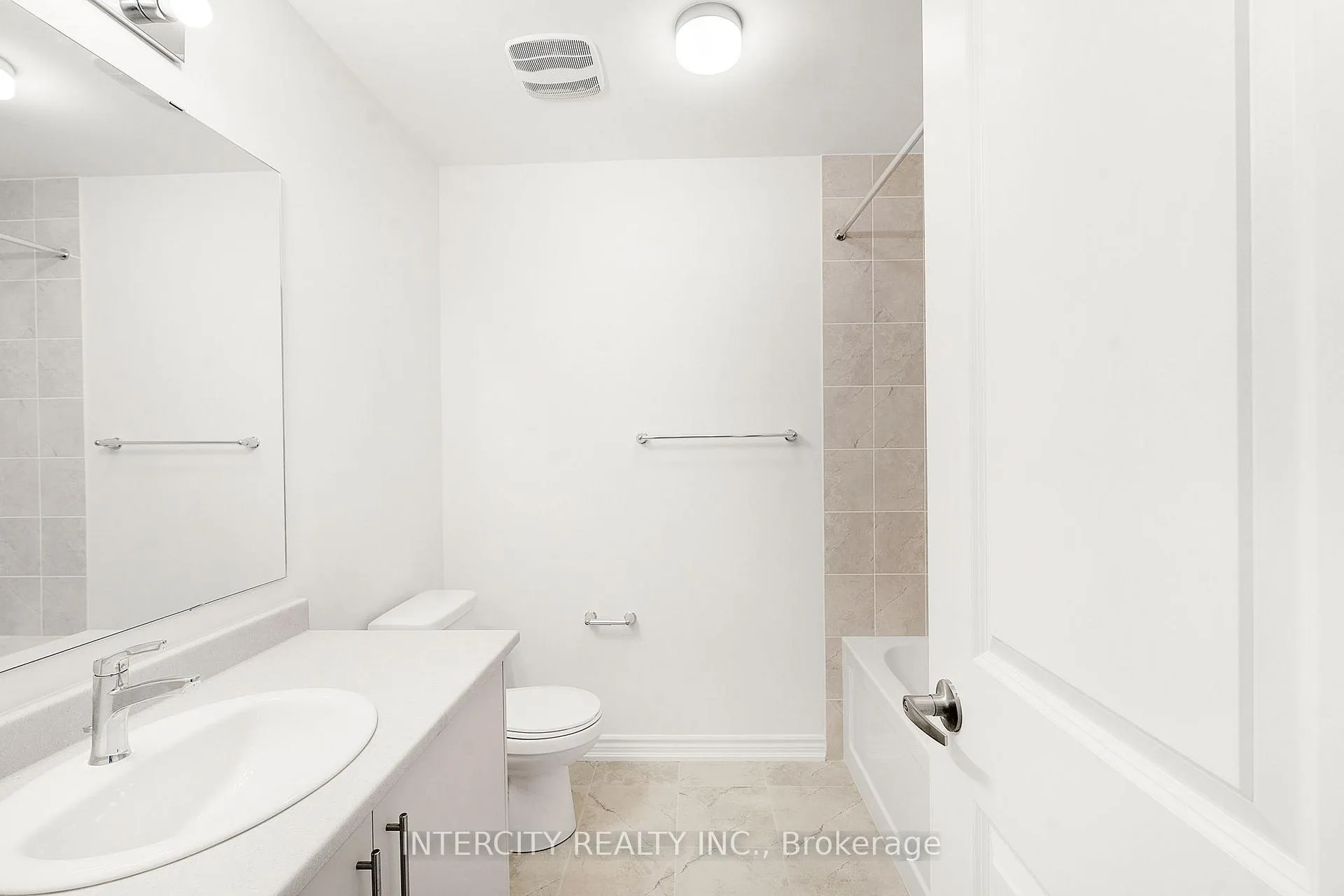 Photo 22 of 48 Watkins Road, Brampton, Sandringham-Wellington North — HOMEH