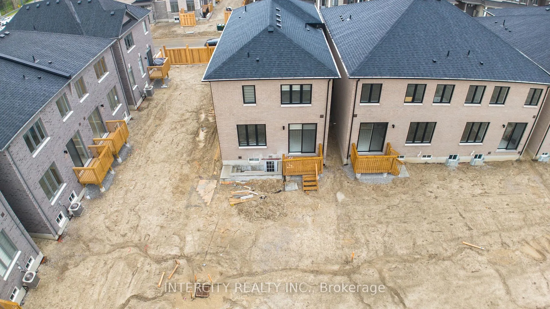 Photo 29 of 48 Watkins Road, Brampton, Sandringham-Wellington North — HOMEH