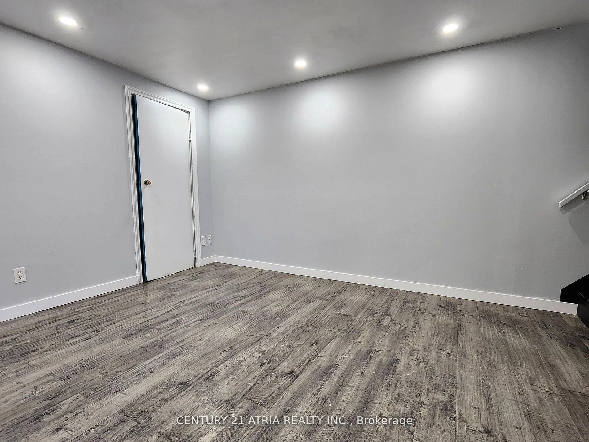 Photo 11 of Unit BSMT, 49 Lawrence Crescent, Clarington, Bowmanville — HOMEH