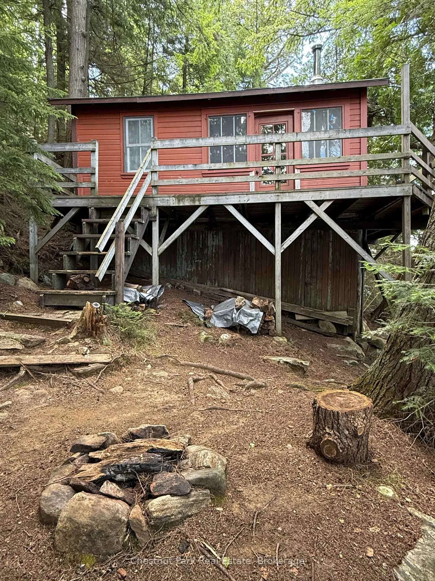 Photo 7 of Unit APL1136E, 19 Cache Lake, South Algonquin — HOMEH