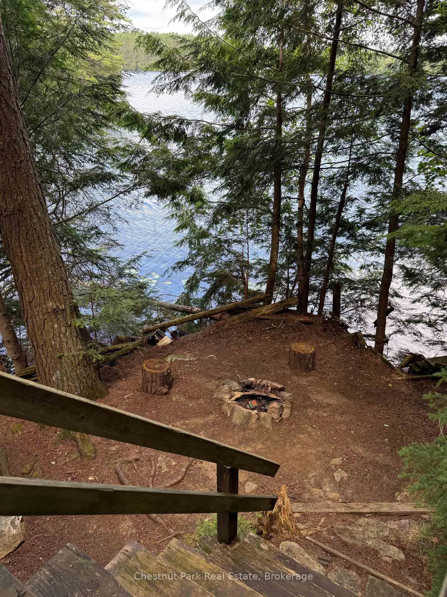 Photo 14 of Unit APL1136E, 19 Cache Lake, South Algonquin — HOMEH