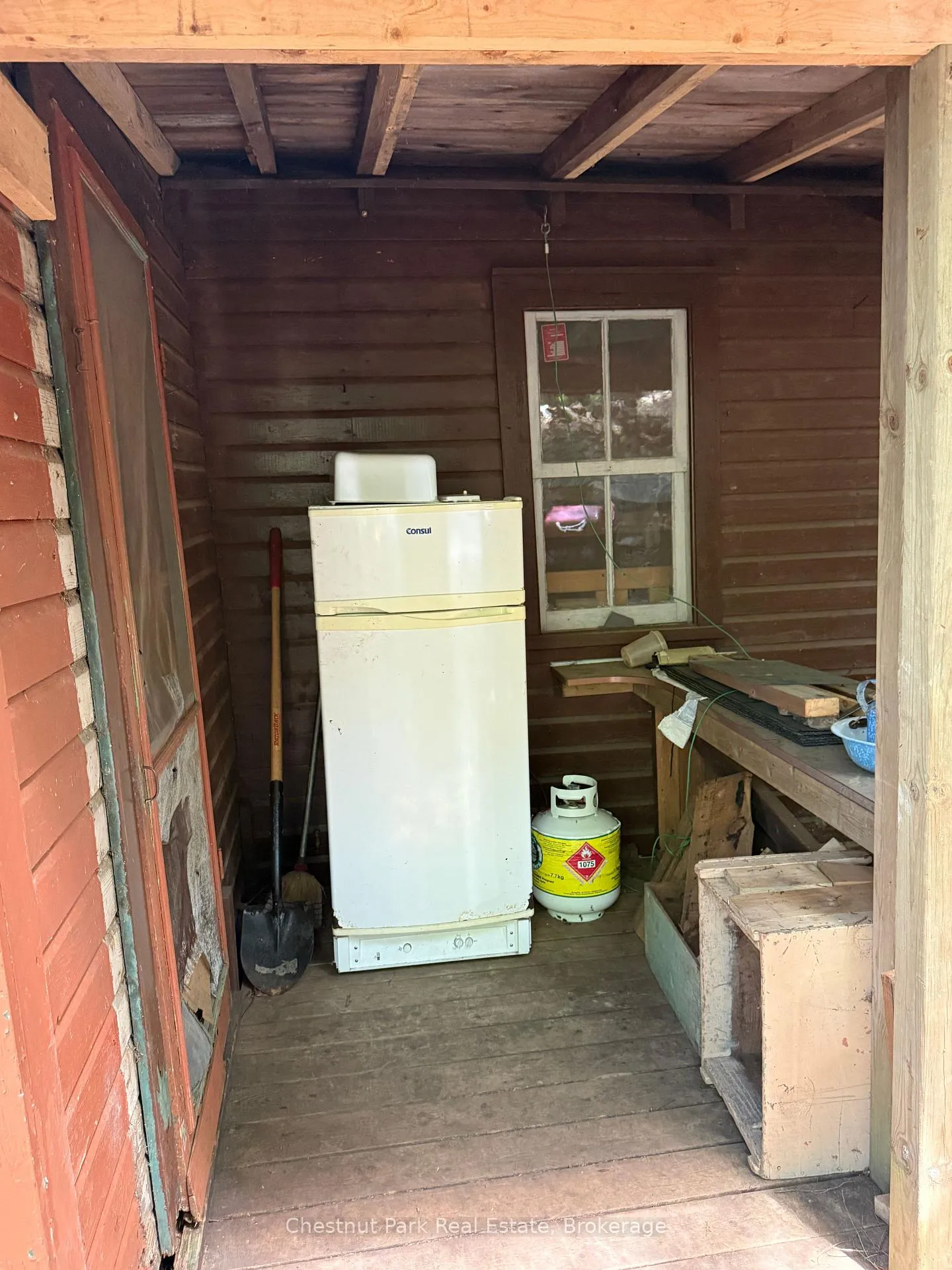 Photo 31 of Unit APL1136E, 19 Cache Lake, South Algonquin — HOMEH