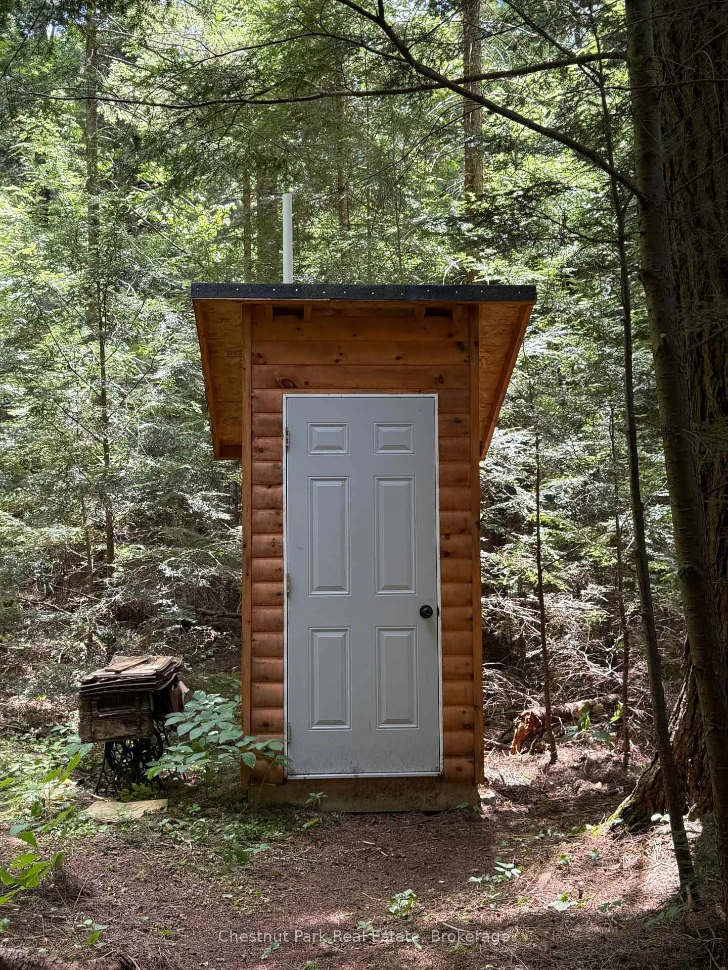Photo 36 of Unit APL1136E, 19 Cache Lake, South Algonquin — HOMEH