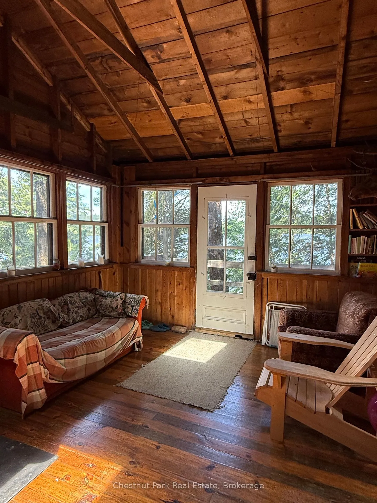 Photo 44 of Unit APL1136E, 19 Cache Lake, South Algonquin — HOMEH