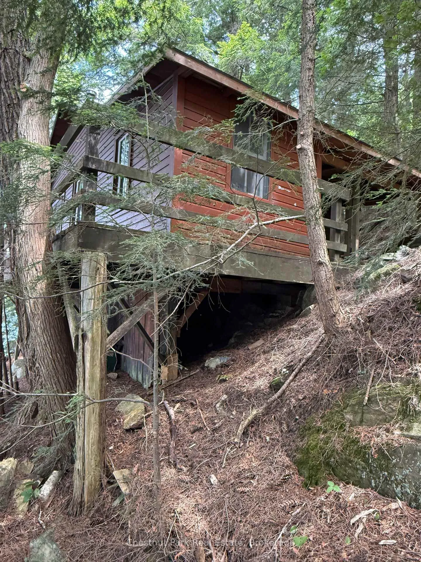 Photo 49 of Unit APL1136E, 19 Cache Lake, South Algonquin — HOMEH