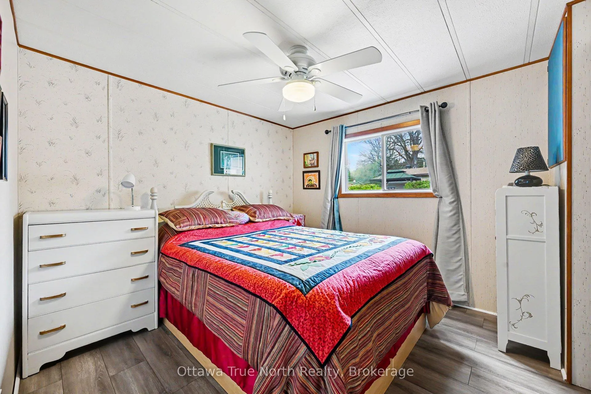 Photo 13 of 15 Hardwood Lane, McNab/Braeside, Mcnab/Braeside Twps — HOMEH